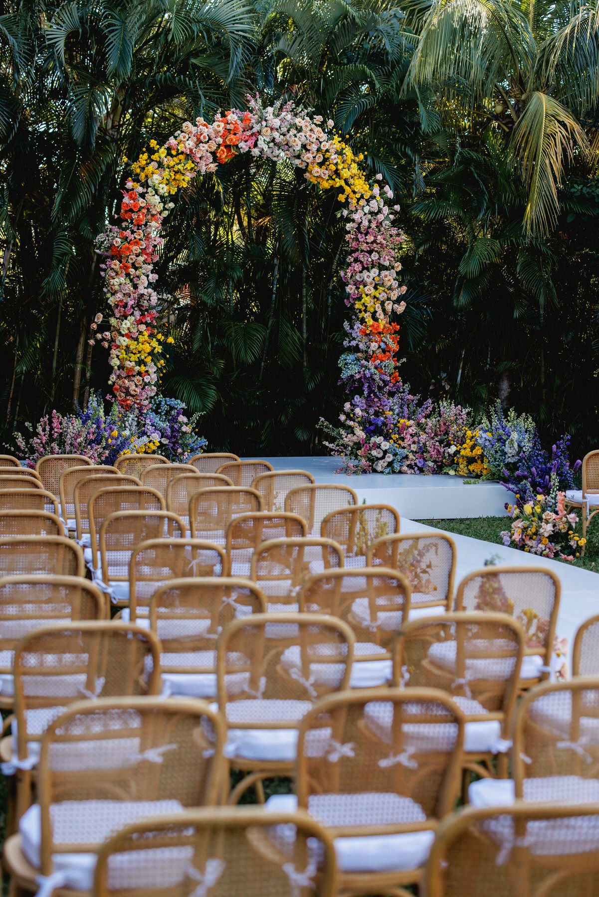Wedding ceremony arch by Canteiro weddings at Rosewood Mayakoba. 