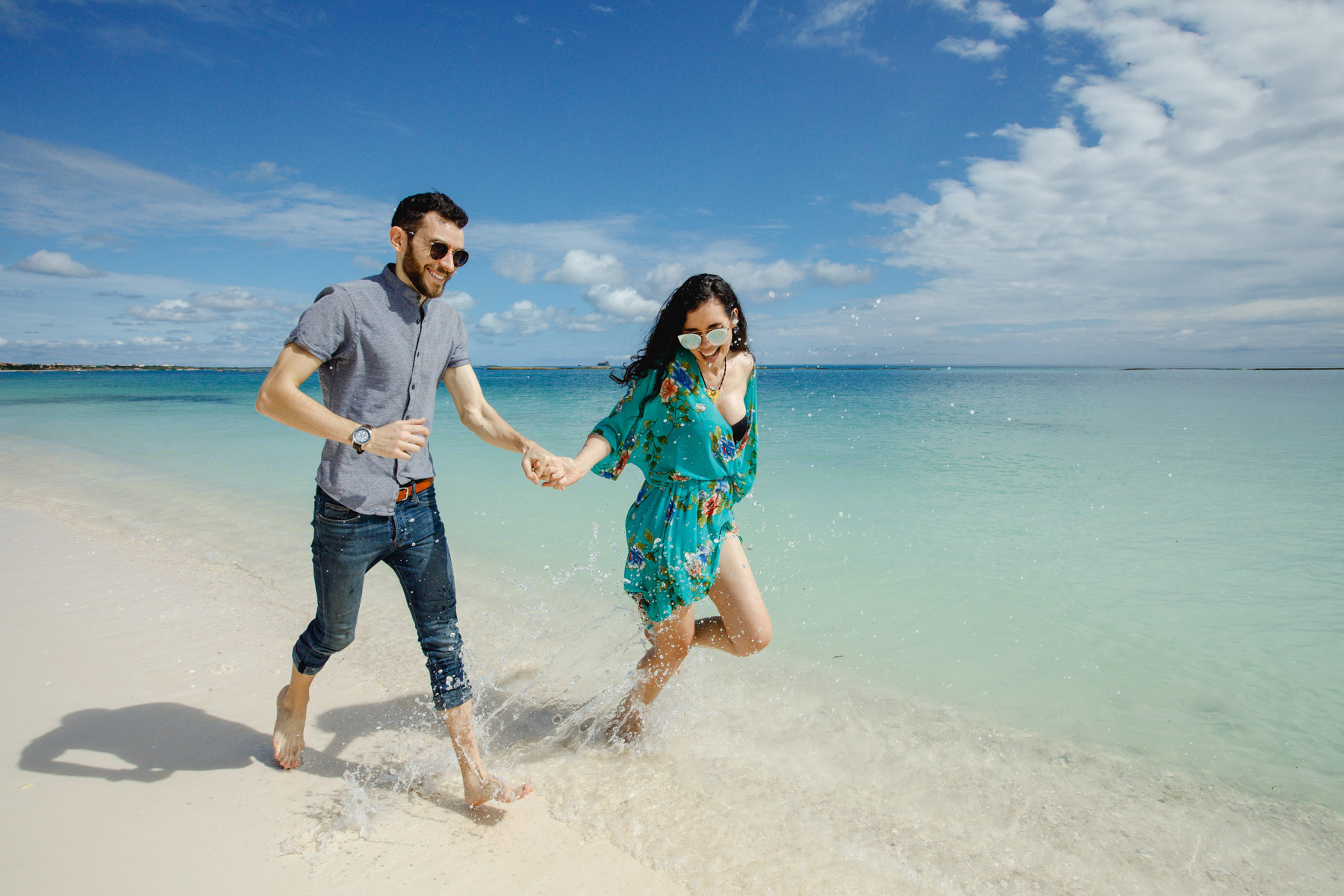 Engagement photographer at Banyan Tree Mayakoba