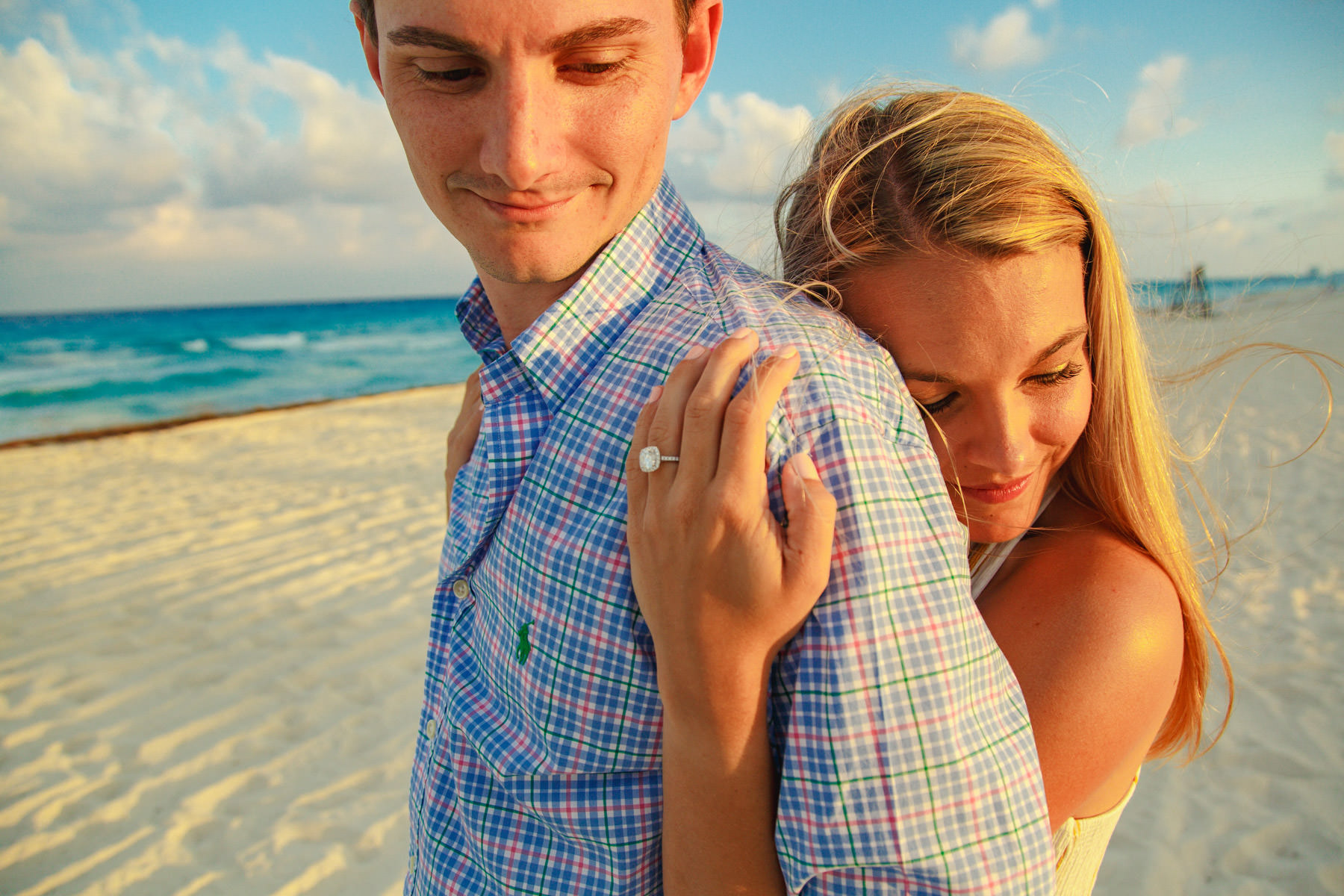 newly engaged photo session in Cancun