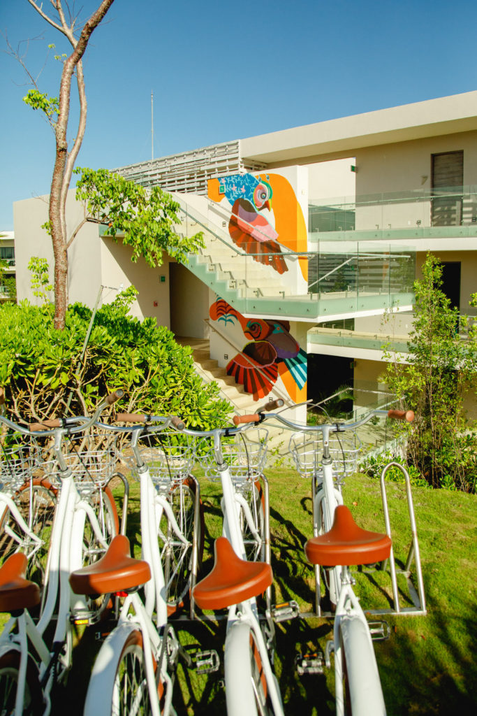 cancun hotel content creation