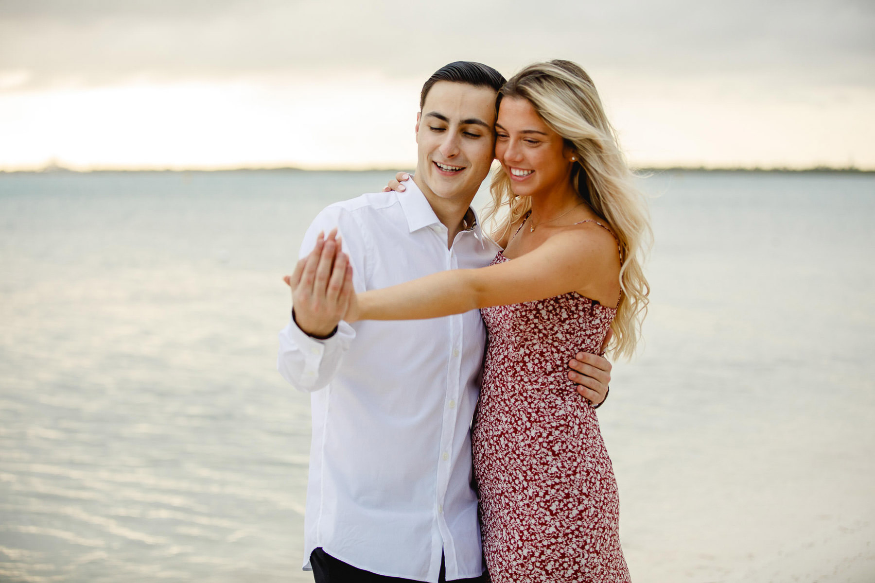 surprise marriage proposal in Cancun beach